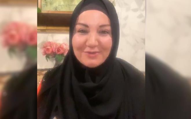 Salk durumunu ve hastalk srecinde yaadklarn aklayan Grpnar, unlar sylemiti: Size anlatacak o kadar ok ey birikti ki... krler olsun Rabbime... Kitap okumaya balayabildim bugn. Hayat ne kadar kymetli ve ne kadar da bo. Hasta yatanzda anneniz lyor, cenazesine bile katlamyorsunuz.