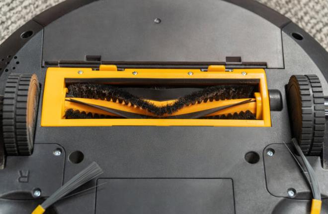 Bu cihazlarda kullanlan Lidar teknolojisinde robot sprge, lazer nlar yanstarak ynn buluyor ve eyalara arpmyor.