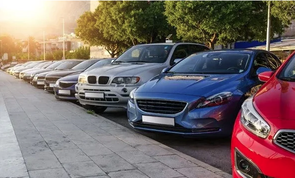 Dk faiz kampanyalar    <br>Yl sonunda kampanyal satlarn da balayacan belirten Merritt, "Aralkta dk faiz kampanyalar ve fiyat indirimleri yaplacaktr" aklamas yapt.