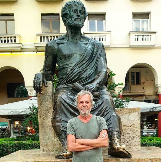 Filipler&#8217;de yaynlanan ve ok beenilen dizinin orijinalinde Sadri karakteri hikayeden kyordu, ancak Trk uyarlamada bir hayalet olarak dalaacak. Yani Musa Uzunlar diziyi brakmyor&#8230;