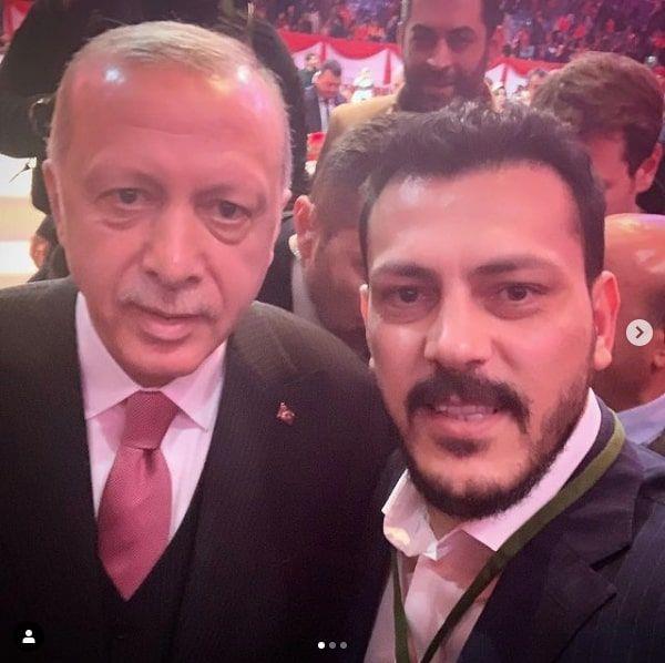 2001 ylnda profesyonel olan Zabit Samedov, Belaruslu bir dier kickboksu olan, sper ar sklette nemli baarlara sahip olan Alexey Ignashov'a antrenman partnerlii de yapmtr.