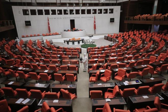 HDP'li bir milletvekilinin test sonucunun pozitif kmas zerine, HDP Grup Bakanvekili Meral Dan Beta&#8217;n Bakanlk Divan'n uyard renildi.