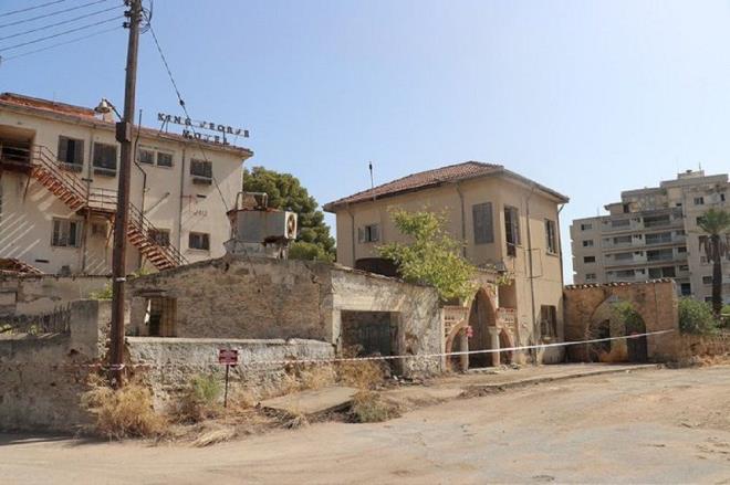 Blgede incelemelerinin ardndan aklamalarda bulunan Cumhurbakan Erdoan, u ifadeleri kullanmt:  <br>  "Kapal Mara blgesini grdkten sonra niin acaba Gney ve Kuzey olarak bu Kapal Mara blgesi, btn bu gzelliiyle buralarn halkndan uzak tutulmu, kapal tutulmu, bu da dndrcdr. imdi Tanmaz Mal Komisyonu'nun da devreye girmesiyle Gney'de kimler varsa, Tanmaz Mal Komisyonu'na mracaat etmek suretiyle, buradaki mallar neredeyse, naslsa, bunlarn hepsinin bedeli denmek suretiyle, bir defa buralar sahiplerini bulur ve sahiplerini bulduktan sonra da bu i zme kavuur"    Erdoan'a ziyaretinde KKTC Cumhurbakan Ersin Tatar ve beraberindeki heyette de elik etmiti.