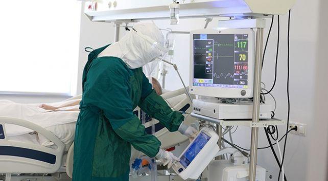 7. gn<br>  Ate 38 dereceye ykselir.  ksrk ve balgam ok iddetlenir.  Vcut ve ba arlaryla birlikte kusma ok iddetli bir hale gelir.