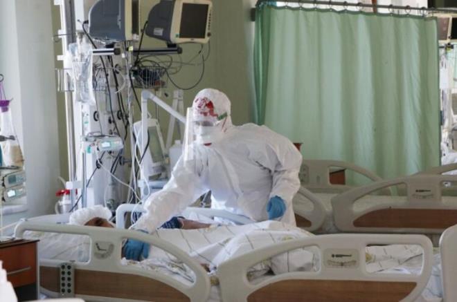 Salk personelimizin ailelerinin yanna dndnde yorgunluktan onlara ayracak vakti kalmadn unutmayalm. Salk ordumuz yllk izinlerini bile kullanamamaktadr.