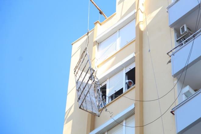 Sa�l�k kontrol�nden ge�irilen i��ilerin durumlar�n�n iyi oldu�u belirtildi. �ki i��i ya�ad�klar� korkuyu �zerlerinden bir s�re atamad�.