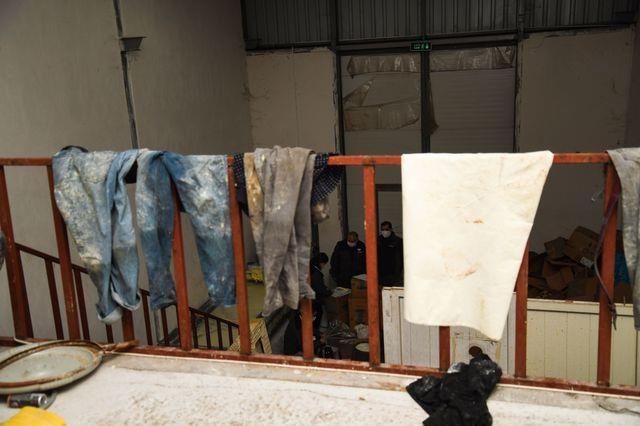 Ayrca iletmeye 5996 sayl Veteriner Hizmetleri, Bitki Sal, Gda ve Yem Kanunu'nun ilgili maddeleri gereince 55 bin 754 TL idari para cezas kesilerek, faaliyeti durduruldu.