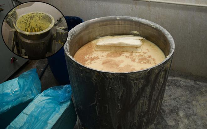 Kocasinan Tarm ve Orman le Mdrl kontrol grevlileri tarafndan "kayseri@tarimorman.gov.tr" adresine yaplan ihbar zerine ile snrlar ierisinde bulunan bir iletmeye Kocasinan le Emniyet Mdrl ekipleri ile birlikte dn akam baskn dzenlendi.