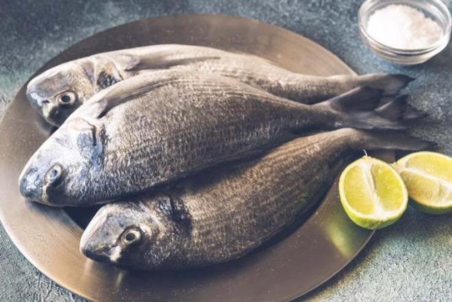 Omega 3 ya asitleri  Bunlar en deerli yalardr. Baklk, beyin ve sinir sistemi, psikoloji, kalp-damar sal iin olmazsa olmaz bir besin gesidir.