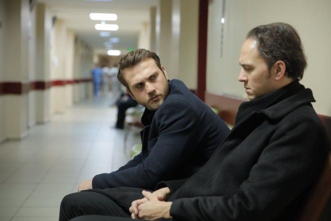 Selim ise Cemil'i kurtarmak iin tek bana verilen adrese gidince karsnda aatay Erdenet'i buldu. aatay'n adam olduu ortaya kan Cemil ise Selim'in bana vurarak bayltt.