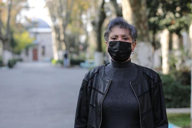 Kiisel koruyucu donanmlarmz tedarikini saladk alanlar iin ncelikler. Daha ok gda takviyelerine arlk verdik, bir de ile salk mdrl ve filyasyon ekibiyle temas halindeyiz, erken tan iin almalarmz yapyoruz.