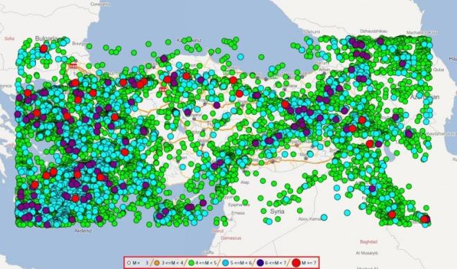 te deprem riski olan 18 ehir  <br>  Jeoloji Mhendisleri Odas Gney Marmara ubesi Ynetim Kurulu yesi Aysun Aykan, deprem beklenen iller iin de yle konutu: "Aksaray, Bolu, Sakarya, Yalova, Bursa, Balkesir, Manisa, zmir, Aydn, Denizli, Erzurum, Kahramanmara, Hatay, Hakkari, Mula, Eskiehir, Ktahya, Bingl gibi illerimiz fay hatt zerindedir. Bu fay zonu zerinde yaayan vatandalarmz burada deprem olduu zaman ilk bata onlar etkilenecektir."