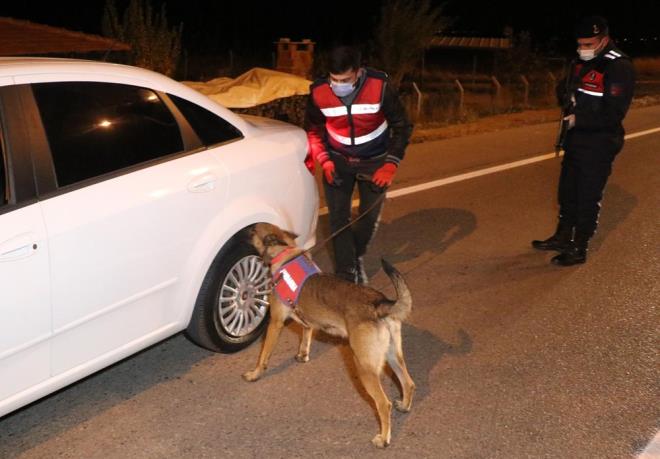 Mermi atelendikten sonra bo kovan dier tabancalar gibi darya atmad iin olay yerinde delil brakmyor.