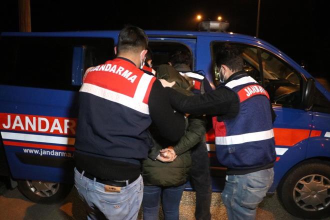 ki phelinin polisteki ilemlerinin ardndan mahkemeye kartlaca bildirildi.