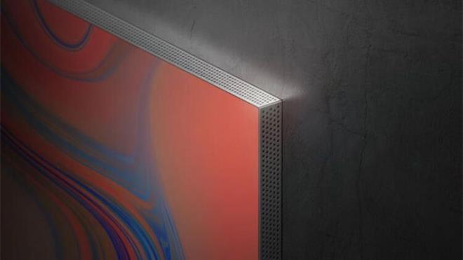 Quantum Processor 8K ilemcisi ile glendirilen televizyon yapay zeka ile ierikleri 8K olarak daha verimli leklendirebiliyor. Ayrca YouTube platformu da televizyon iin 8K znrlkler hazrlayacak.