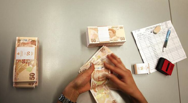 Tabloda net 2 bin 600 lira (yzde 12 art) ile net 3 bin lira (yzde 29 art) aralnda be farkl olas asgari cret tutarlar yer almakta.