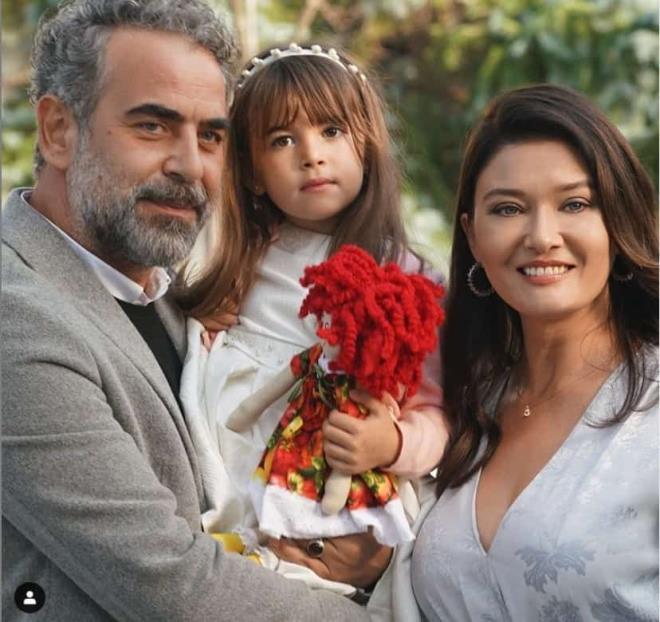 Barollerinde Nurgl Yeilay, Mert Frat ve Yurdaer Okur'un yer ald Kefaret ilk 4 blmyle seyirciyi ekrana kilitlemeyi baard.