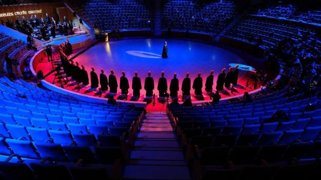 Kltr ve Turizm Bakan Mehmet Nuri Ersoy ise Mevlana'nn bizlere miras olarak benzersiz bir hayat braktn syledi.