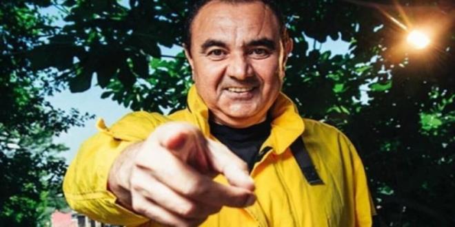 Sizi grdklerinde nasl tepkiler veriyorlar?<br>  zlediklerini, tekrar programa balamam belirtiyorlar. Bu da benim iin paha biilemez bir duygu. Kelimeler yetersiz kalyor. Beni ben yapan; sevenlerim.