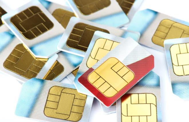 eSIM'in uygulama rneklerini birok alanda ve sektrde yakn zamanda grmeye balayacaklarn kaydeden Karaismailolu, eSIM ile kartlarn bakm, eriim, lojistik ve stoklama gibi sre maliyetlerinin ortadan kalkacann da altn izdi.