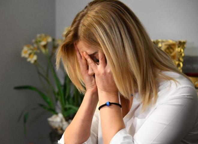 Kendisine haciz geldiini de belirten Karl, "Olumun gitarndan, benim balamama kadar her eyim haczedildi. ocuum uzaktan eitimini dahi benim telefonumdan alyor. Laptopu dahi haczedildi" dedi.