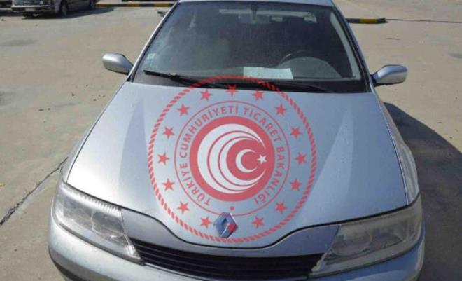 2001 RENAULT LAGUNA/ hale fiyat: 60 bin TL