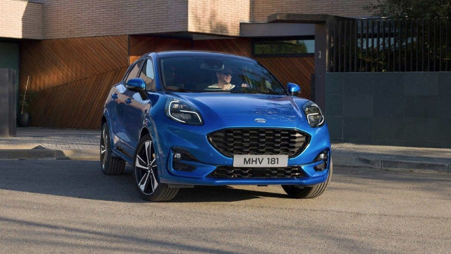 Ford Puma Style SUV 1.0L EcoBoost 95PS 6 leri Manuel Benzin    Liste fiyat 220.000 TL