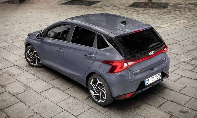 Hyundai  <br>  Yeni i20 - 1.4 MPI 6 leri Dz MT Jump (Benzinli)    Liste fiyat 166.000 TL