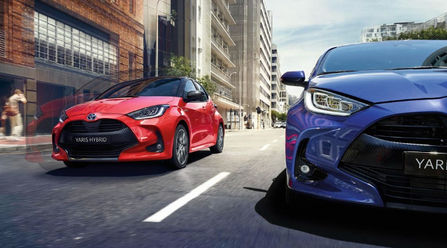 Toyota<br>    Yaris 1.0 Life     Liste Fiyat 209.100    YARIS 1.5 Hybrid Dream e-CVT     Liste Fiyat 299.200