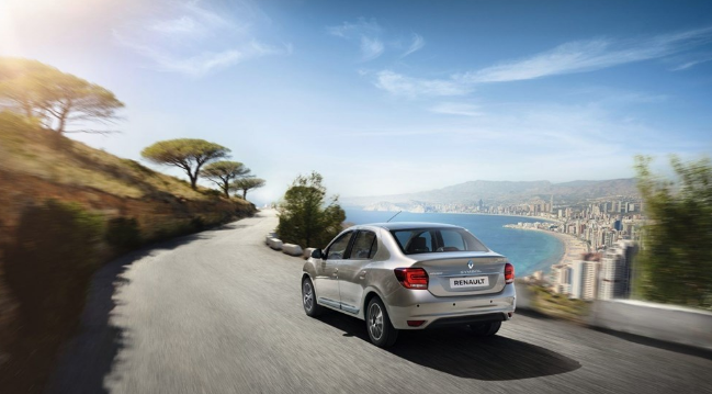 Renault    Clio Sport Tourer Joy 0.9 TCe 90 bg    Liste fiyat 140.900 TL