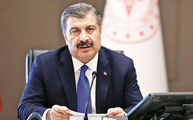 kinci srada 820 bin 908 haberle koronavirsle mcadelede bu yla damga vuran isim Salk Bakan Fahrettin Koca yer ald.