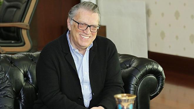 Siyasete girdii 1983'ten sonra eitli bakanlklar, babakan yardmcl ve  koalisyon hkmetinde babakanlk grevinde bulunan, 73 yandaki eski Anavatan Partisi Genel Bakan Mesut Ylmaz, akcier kanseri ve sonrasnda gelien tbbi durumlar nedeniyle tedavi grd stanbul'da 30 Ekim'de hayatn kaybetti.<br>-    Eski Bayndrlk ve skan Bakan Zeki Ergezen 2 Ekim'de, eski Salk Bakanlarndan Osman Durmu 26 Ekim'de Ankara'da yaamn yitirdi.<br>-    AK Parti stanbul Milletvekili Markar Esayan 16 Ekim'de stanbul'da, gazeteci yazar Bekir Cokun 18 Ekim'de Ankara'da vefat etti.