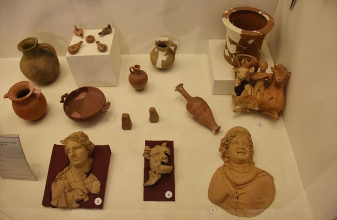 Toparlak, alandan alnan kltr varlklarnn hepsini Ordu Paaolu Kona ve Etnografya Mzesine tadklarn dile getirerek "u an da bir ksm envanter, bir ksm da ett edilmek zere temizlik ilemleri yaplyor. Envantere geecek eserlerin hepsi mzenin tehir salonuna geirilecek" ifadelerini kulland.