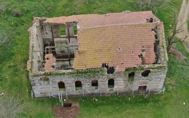 Germiyan Kilisesi, Silivri'ye bal Deirmenky'de bulunuyor. 1836 ylnda 2. Mahmut dneminde yaptrlan kilise, 1868 ylnda da bir onarmdan geti. 1913 ylnda ise Rumlar'n Yunanistan'a g etmesiyle bo kald. Mbadele dnemi olan 1923-1924 yllarnda Rumlarn gitmesinden sonra cami ve okul olarak kullanld.