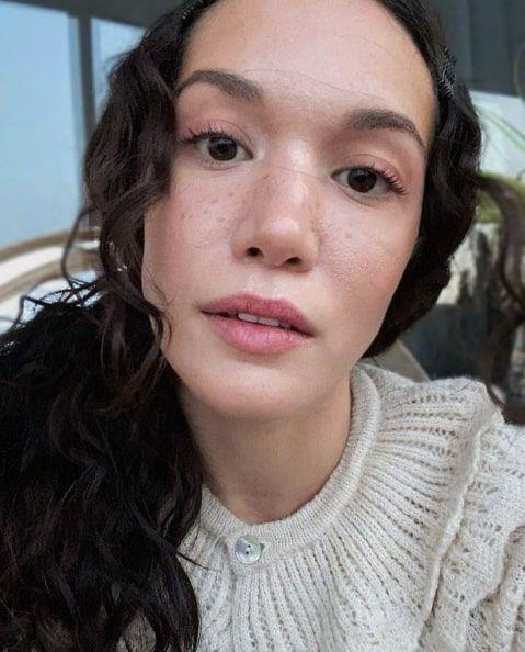 Peki, ukur'dan ayrlan Hazal Suba kimdir?: 2 Mays 1996 ylnda zmir'de dnyaya gelmitir.