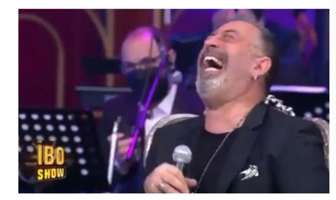 Bu srada nl trkc bir de tersini yaptn "Arog" deyince Cem Ylmaz kahkahalara bouldu.