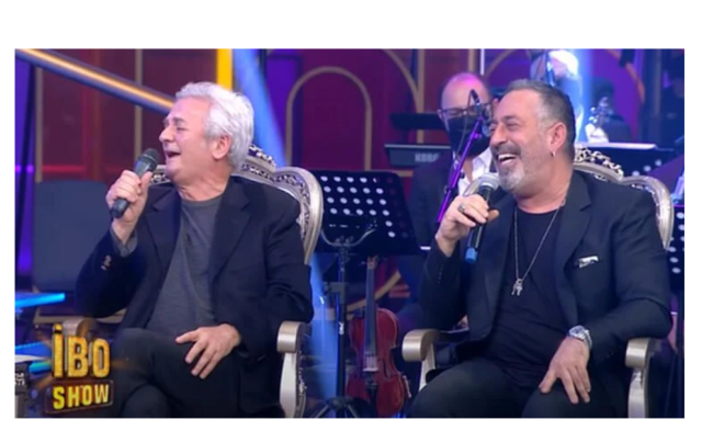 nl komedyen Cem Ylmaz, A.R.O.G filminin setinde srekli 'Kop Gel Gnahlarndan' arksn dinlediklerini syledi. Ylmaz, daha sonra da stdyoda Zafer Algz ile 'Kop Gel Gnahlarndan' isimli arky okudu.