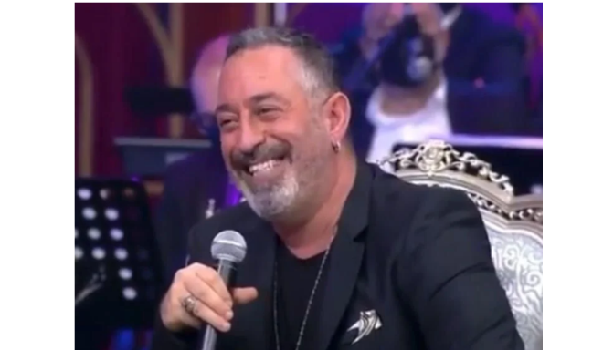 Tatlses bir ara Cem Ylmaz'a 'Gora' filmini "Gora nedir?" diyerek sordu. Ylmaz ise bu soruya "Valla Gora bizim hayatmz deitirdi" dedi.