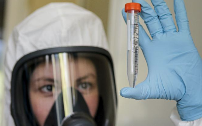 Salk Bakanlna sahadan gelen verilere gre, hastanelere test bavurular azald, hem youn bakmlar hem de yatan hasta saysnda gzle grlr dler yaanyor.