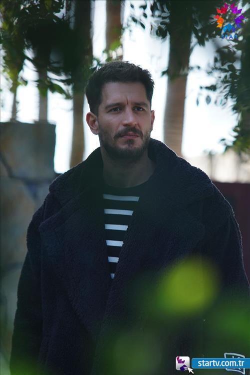 Sefirin Kz izleyicisini asl ok edecek veda ise Gediz'in gidiiyle yaanacak. 2 sezondur dizide Gediz karakterine baarl bir ekilde hayat veren oyuncu Uraz Kayglarolu diziden ayrlacak.