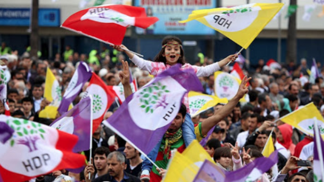 MHP lideri Baheli'nin kapanmasn talep ettii HDP ise son iki ayda ye saysn arttrd. 11 Kasm 2020?de 40 bin 509 yesi bulunan HDP, 530 yeni yeyle toplam 41 bin 39?a ulat.