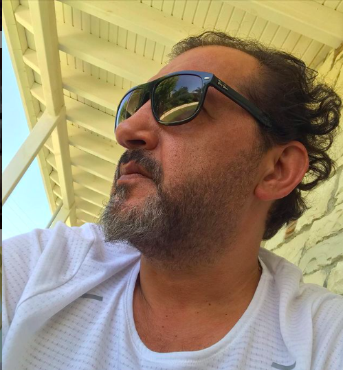 ncelikle Mehmet ef'in ei ve ocuklarndan bahsedelim. 46 yandaki Mehmet ef'in 3 tane ocuu var. Kz Sude Altnkaya ise en gz nnde duran ocuu. Emre ve Utkan adnda 2 erkek ocuu var.