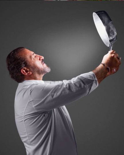 Peki sevilen Mehmet Yalnkaya kimdir, aslen nereli, ka yanda ei ve ocuklar kim birlikte bakalm...