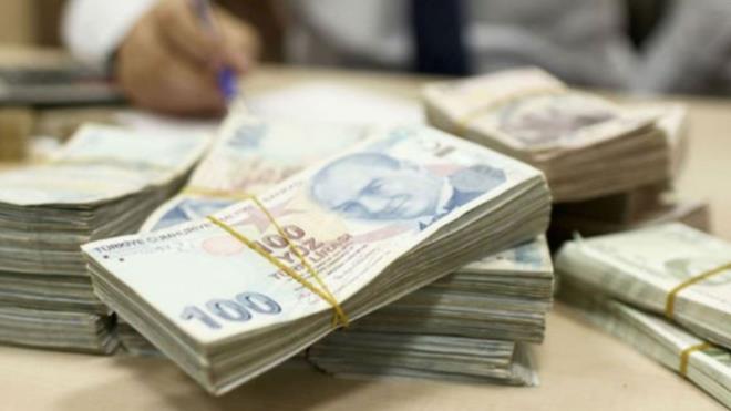 Emeklilere, dul ve yetimlere promosyon frsat bu yl da srecek. 3 yllk taahht sresi dolanlar ya da yeni emekli ayl balananlar bankaya bavurusunu yapp demesini alacak.