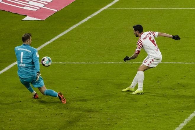 MANUEL NEUER (BAYERN MNH)