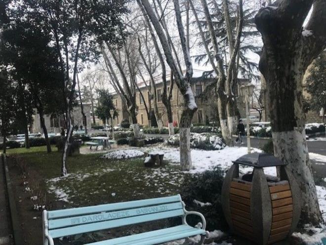 Darlaceze?de de dn ili le Salk Merkezi?nden ekipler sabah saatlerinde a almalarn balatt.    450 sakin ve 390 personelin bulunduu Darlaceze de dn a almalar akam saatlerinde bitirildi.