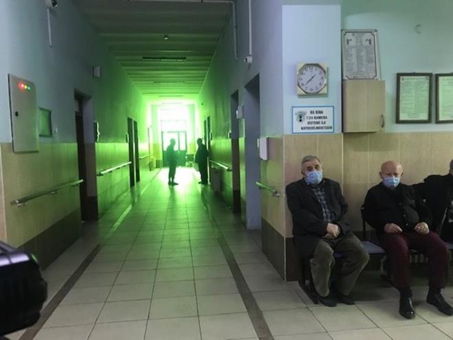 Darlaceze?de bir yldr yaayan 71 yandaki Mehmet Eymen, ?ok iyi bir hemire hanm vard, ?pamuu pastr? dedikten sonra a yaptn hissettim. kinci dozu da alalm, daha mutlu olalm diye dnyorum" dedi.