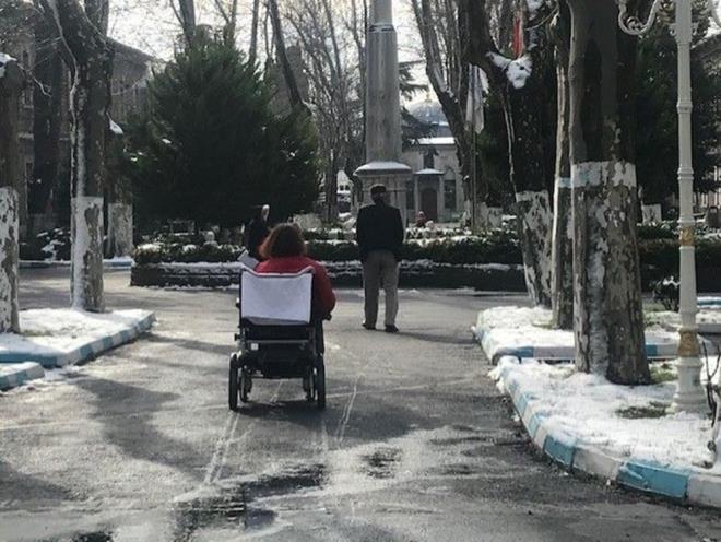 16 aydr burada kalan 71 yandaki Necmettin Tan ise "Dn a olduk, kendimizi daha gvence altnda hissediyoruz. Hastala kar tedbir altndayz, ondan dolay iyi. ok iyi bir ey, gelecekte hasta falan olmayz, bu bir tedbir" diye konutu.