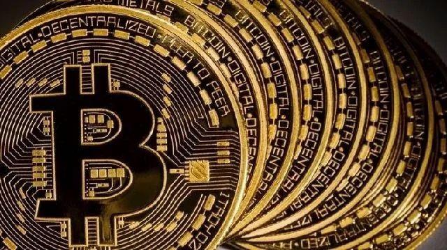 Minerd, 8 Ocak'ta rekor krarak 42 bin dolar gren Bitcoin'in 2022'ye kadar bu seviyeden daha yukar kmasnn olas olmadn belirtti.