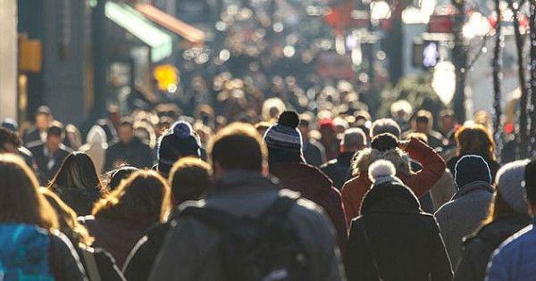 "Kadim kentler son 60 ylda ok fazla g verdi''    <br>  Anadolu'nun kadim kentlerinin son 60 ylda ok fazla g verdiini syleyen stanbul Aydn niversitesi Fen Edebiyat Fakltesi Sosyoloji Blm Bakan Prof. Dr. Hac Duran, bu glerin daha ok Trkiye'nin sanayilemi, turizm bakmndan gelimi ve eitim kalitesinin yksek olduu blgelere doru gerekletiini syledi.